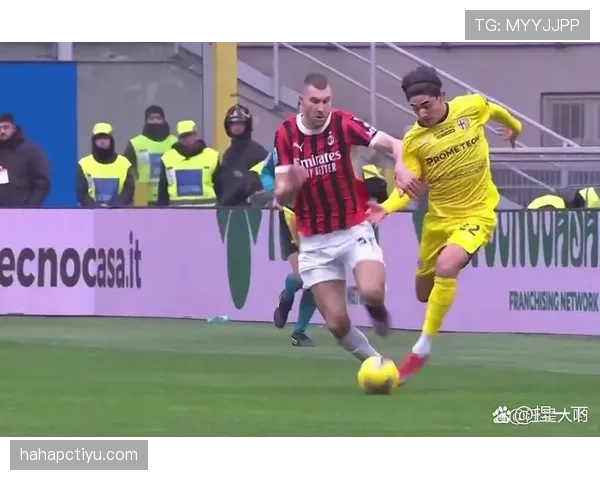 AC米兰中场失衡问题显现，比赛节奏控制能力受限