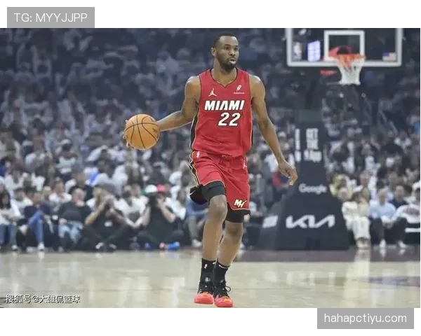 威金斯挡拆拉开空间效率提升，带动勇士关键得分结构优化