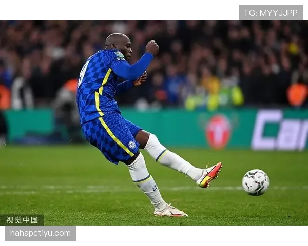 拉人犯规判罚要点：何为拉拽与合理争顶界限