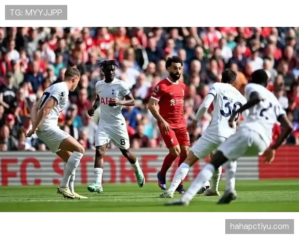 热刺赛季初强势难掩后续崩盘趋势，高开低走局面逐步显现