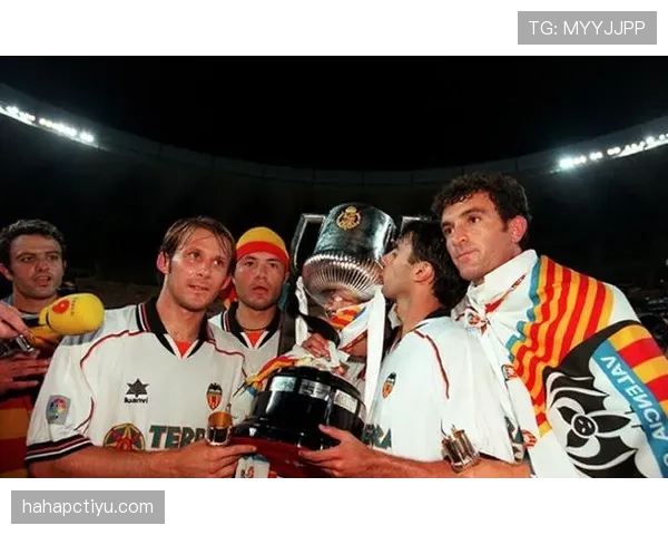 瓦伦西亚传统豪门地位不稳，近年来竞争力逐步下降