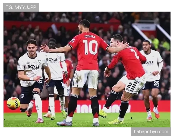 曼联转会策略存在失误迹象，对球队重建过程已形成制约